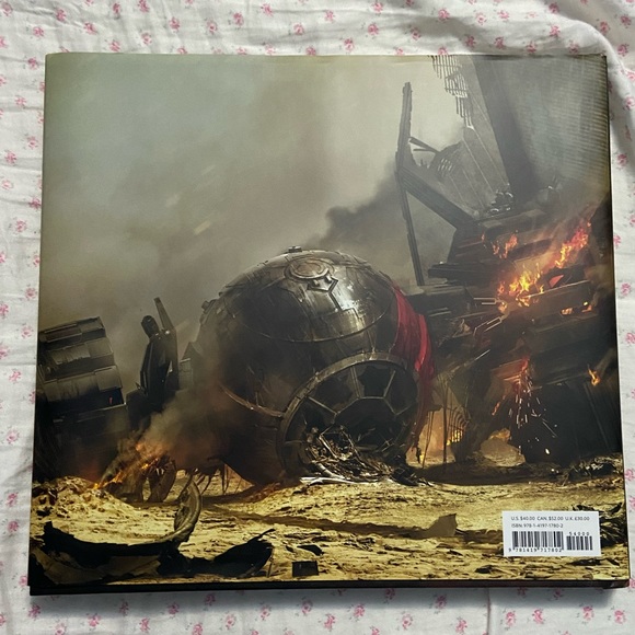 The Art of Star Wars The Force Awakens Hard Cover - Picture 2 of 3